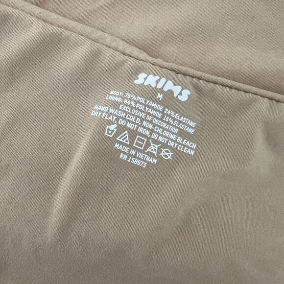 Skims Fits Everybody Bandeau Clay Womens Size Medium - Picture 3 of 4